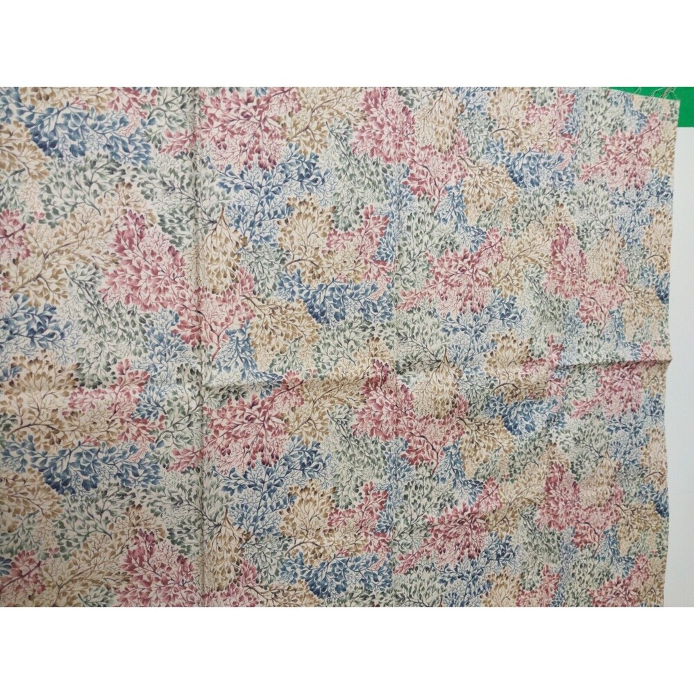 Vintage Quilt Cotton Fabric Floral "Heirlooms" Hoffman International by 1/2Yard
